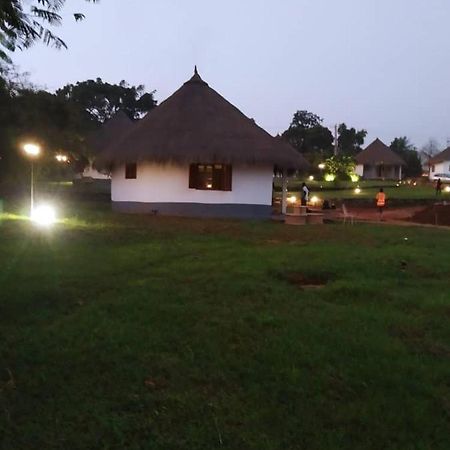 Village Noah Yaoundé 外观 照片