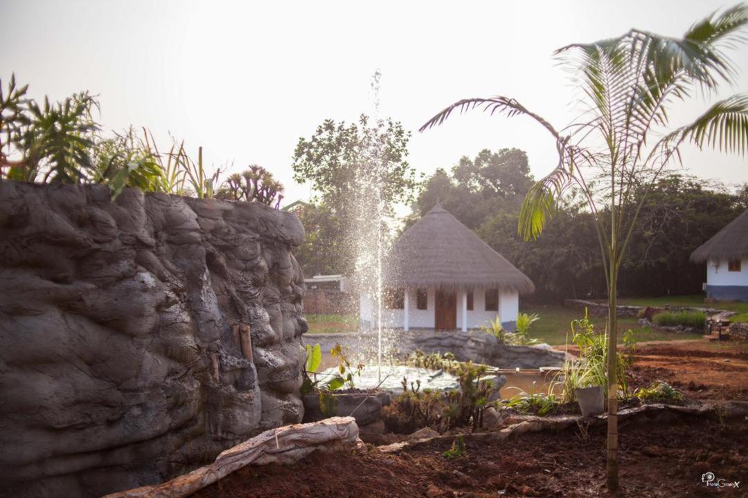 Village Noah Yaoundé 外观 照片